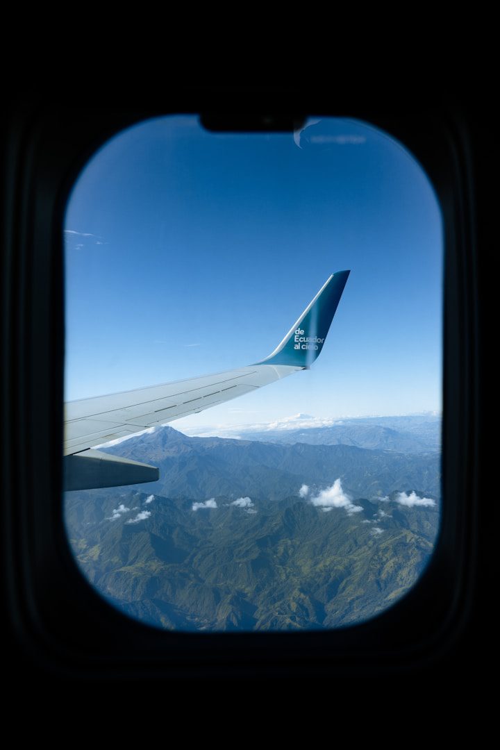 Les voyages en avion sont rapides et confortables. Mais il faut savoir quels vêtements porter pour profiter du voyage sans complications.